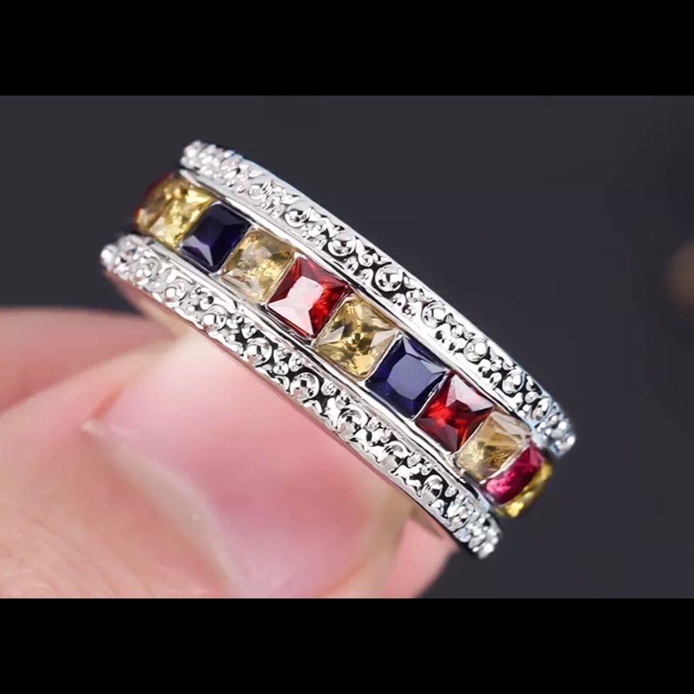 COLORFUL CRYSTAL RING‎ - Picture 2 of 3